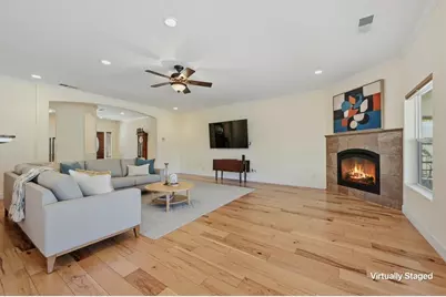 19512 Stonegate Road, Hidden Valley Lake, CA 95467 - Photo 9