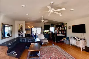 18872 N Shore Dr, Hidden Valley Lake, CA 95467 - Photo 7