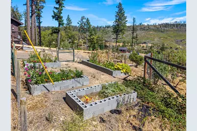 17390 Parnassus Road, Middletown, CA 95461 - Photo 25