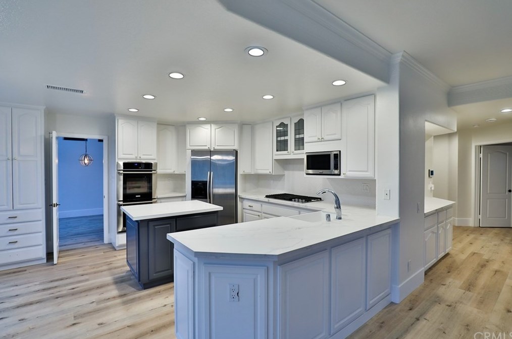 5 Anacapri, Laguna Beach CA  92677-8630 exterior