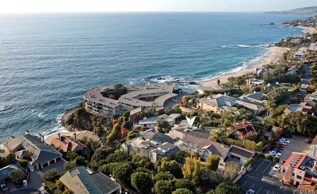 31597 Table Rock Dr, Laguna Beach CA  92651-8328 exterior