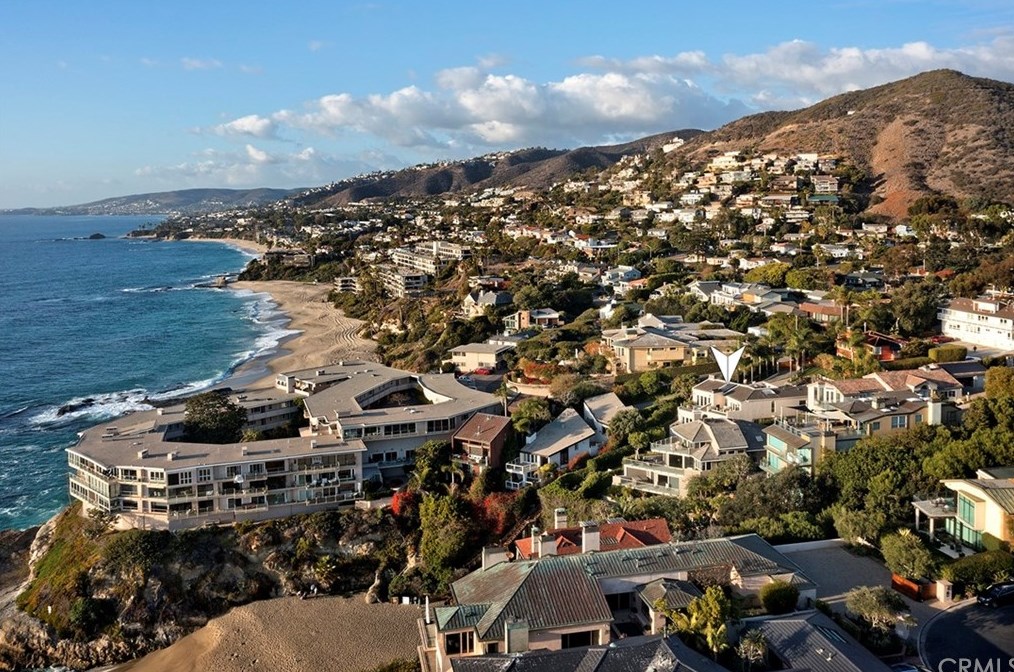 31597 Table Rock Dr, Laguna Beach CA  92651-8328 exterior