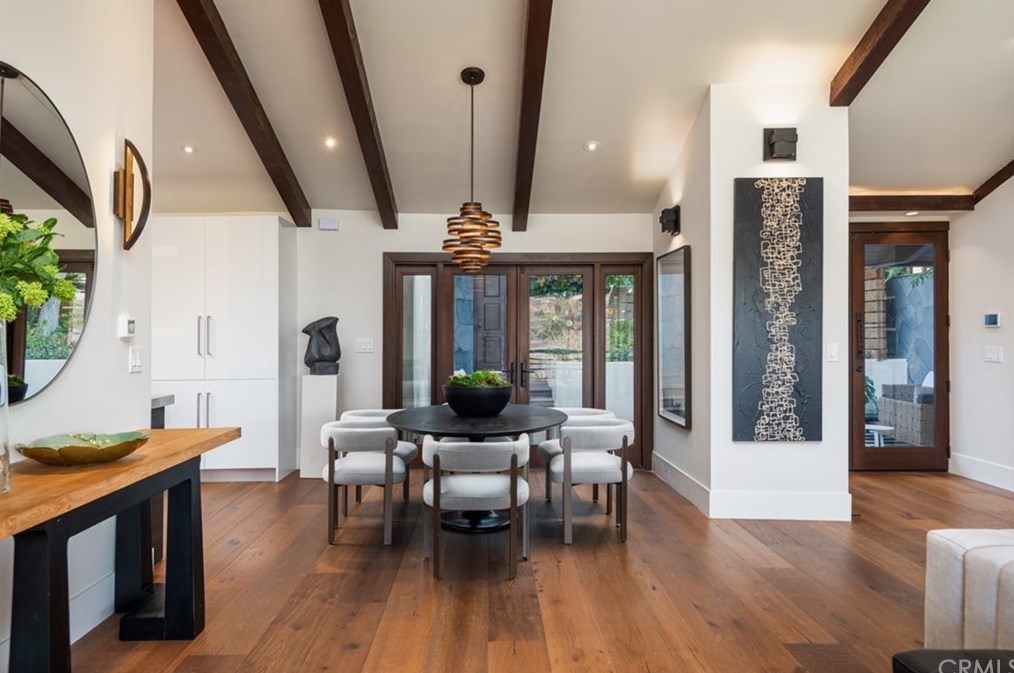 247 Emerald Bay, Laguna Beach CA  92651-1210 exterior