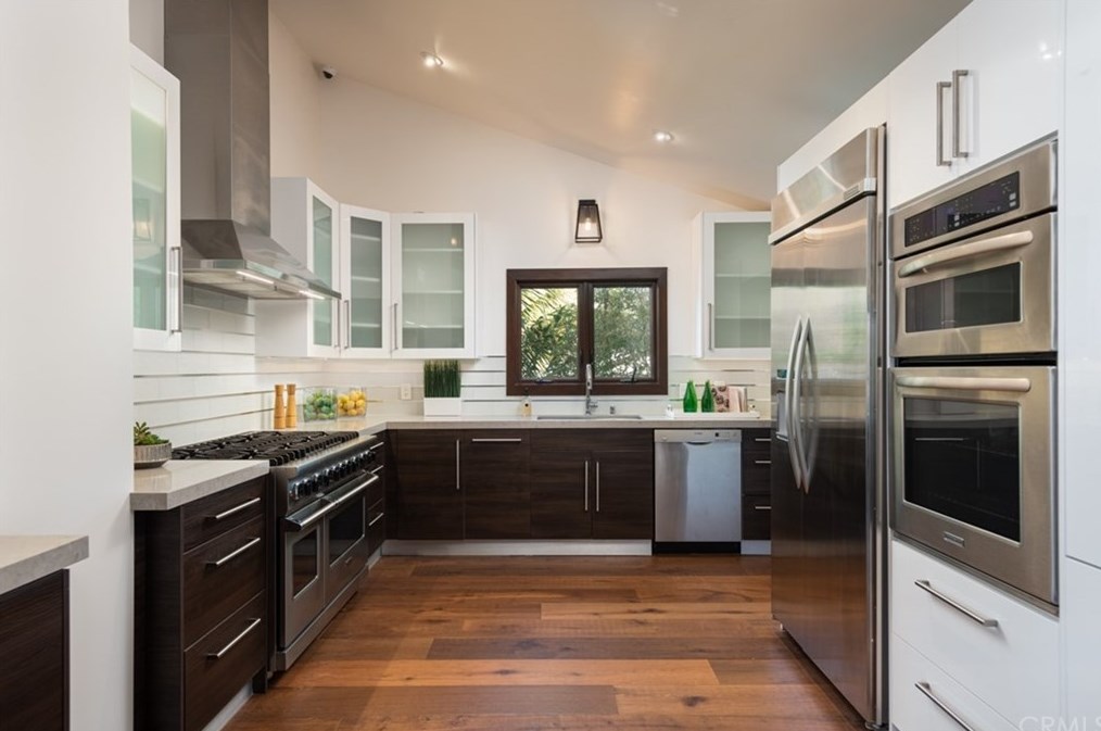 247 Emerald Bay, Laguna Beach CA  92651-1210 exterior