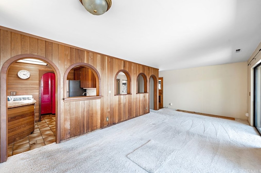 2845 Rounsevel Ter, Laguna Beach CA  92651-4127 exterior