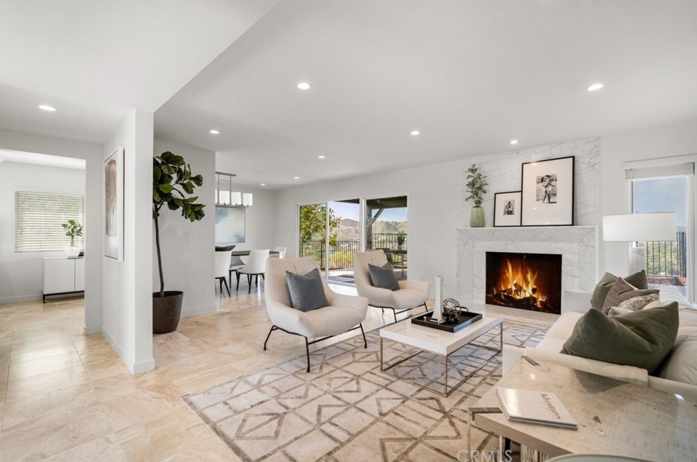 24231 Las Naranjas Dr, Laguna Beach CA  92677-2116 exterior