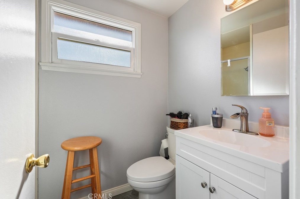 6112 Apache Rd, Westminster CA  92683-1918 exterior