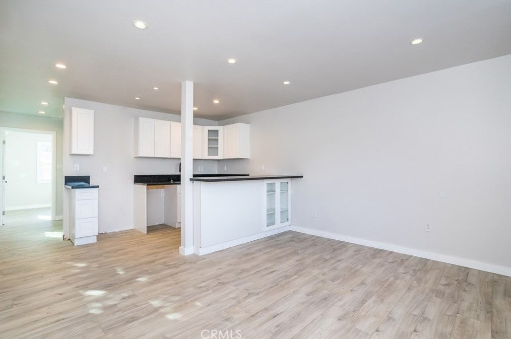 4610 Leonis St, Los Angeles CA  90040-1019 exterior