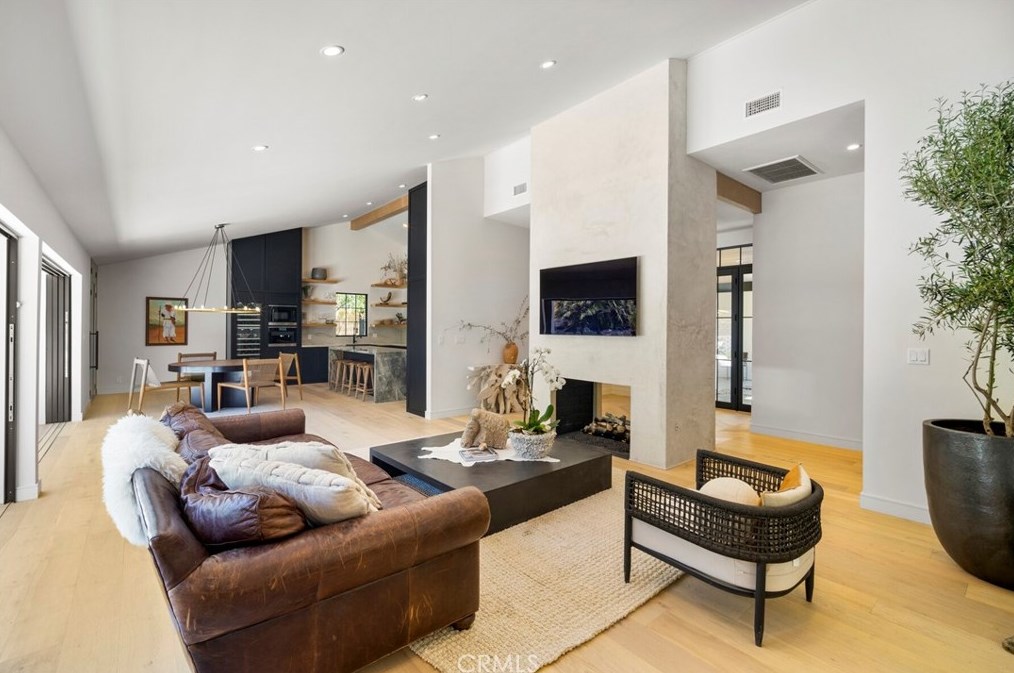 30511 Paseo Del Valle, Laguna Beach CA  92677-2314 exterior