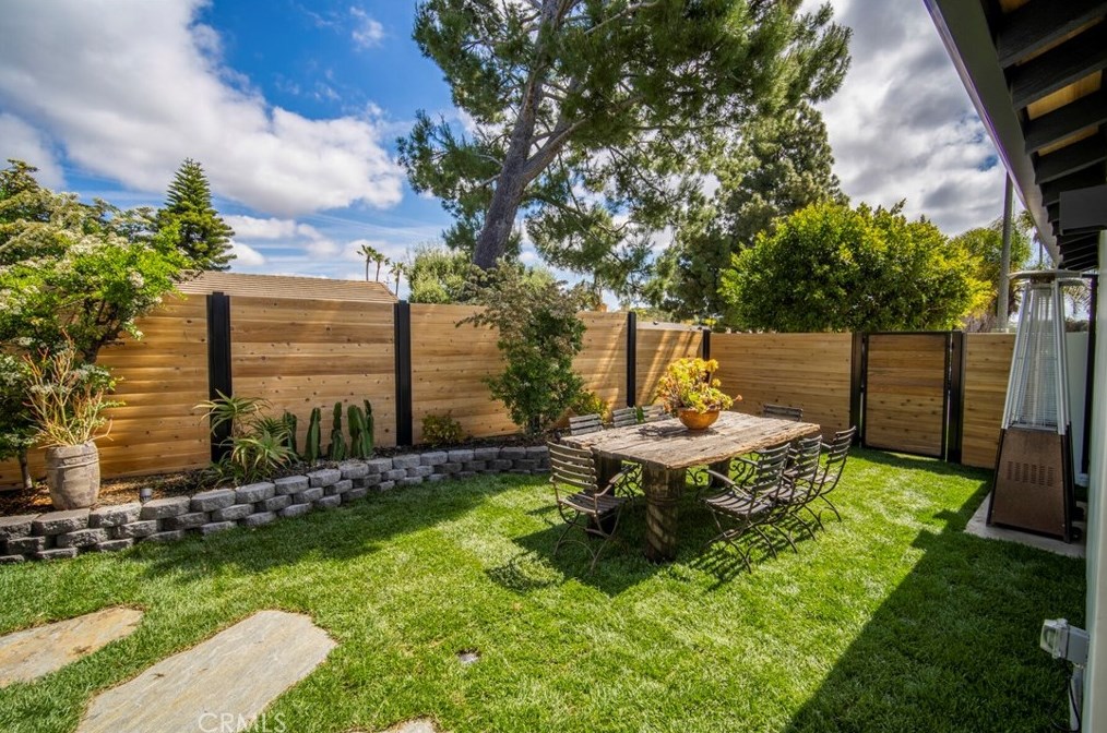 30511 Paseo Del Valle, Laguna Beach CA  92677-2314 exterior