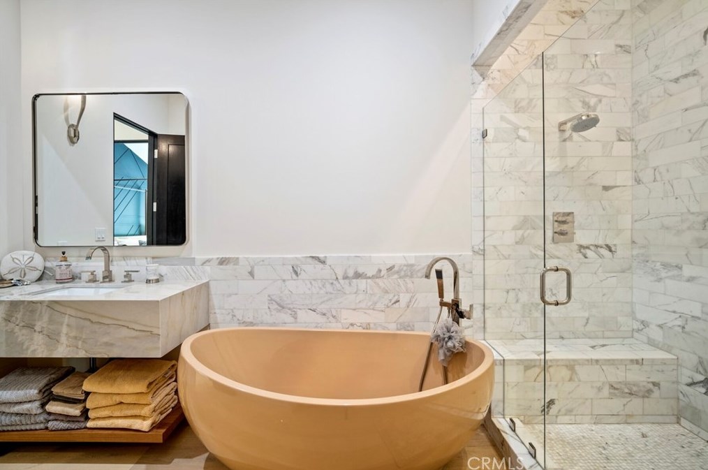 30511 Paseo Del Valle, Laguna Beach CA  92677-2314 exterior