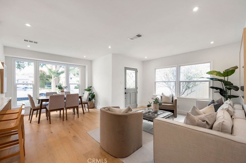 3956 Albright Ave, Los Angeles CA  90066-5002 exterior