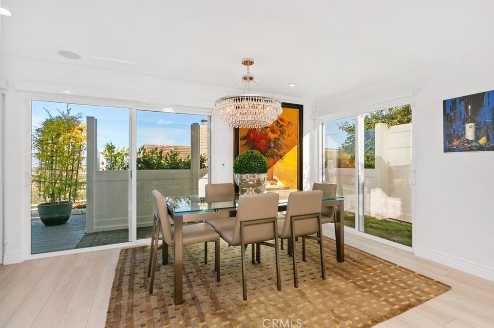31534 Flying Cloud Dr, Laguna Beach CA  92677-2711 exterior