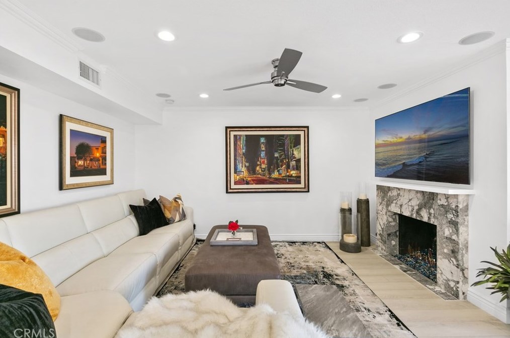 31534 Flying Cloud Dr, Laguna Beach CA  92677-2711 exterior