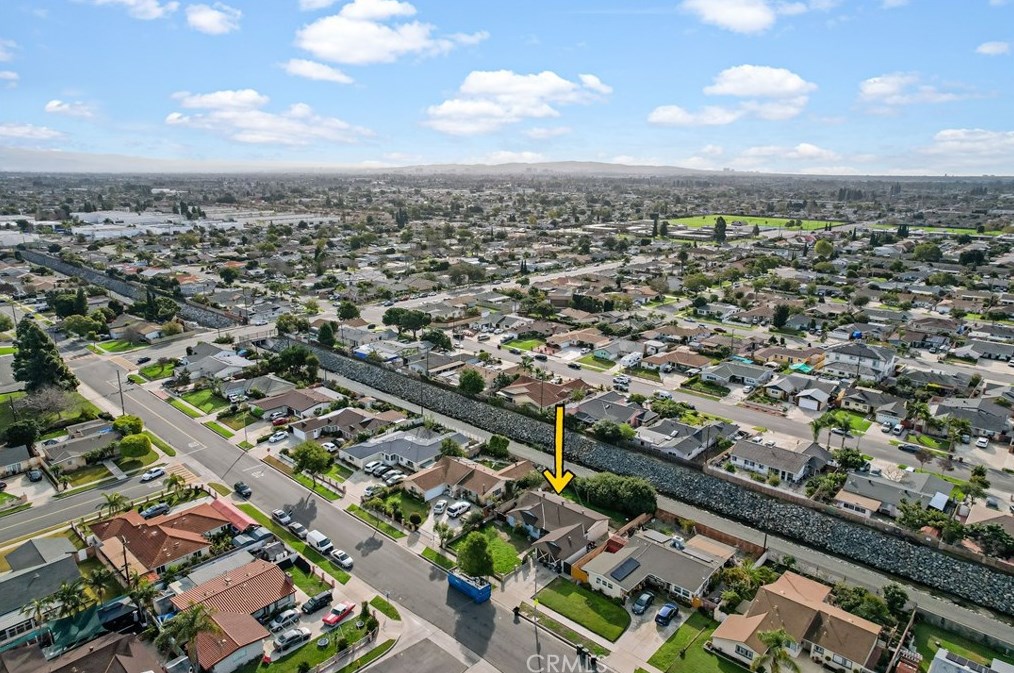 10382 Morningside Dr, Garden Grove CA  92843-4811 exterior