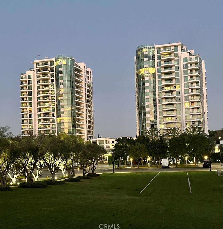 3141 Michelson Dr, Irvine CA  92612-5623 exterior
