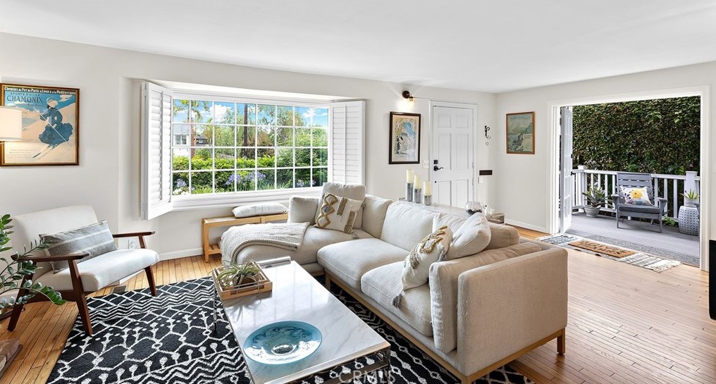 626 Anita St, Laguna Beach CA  92651-2906 exterior