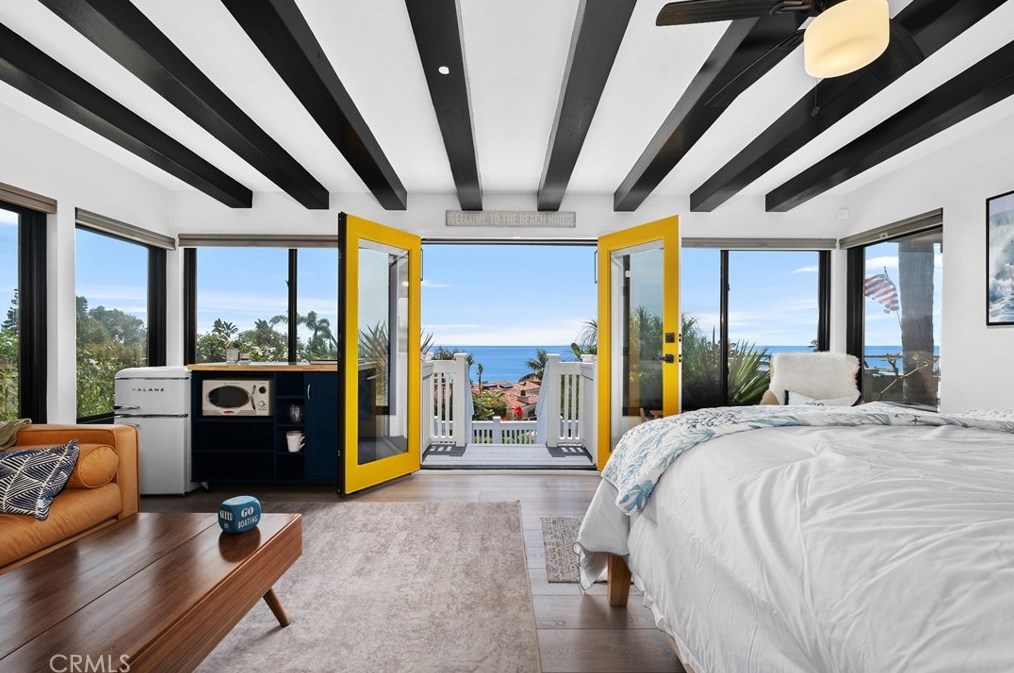 32146 Coast Hwy, Laguna Beach CA  92651-6870 exterior