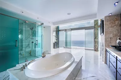 1261 Ocean Front, Laguna Beach, CA 92651 - Photo 21
