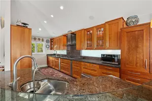 535 High Dr, Laguna Beach, CA 92651 - Photo 15