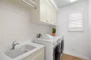 70 Livia, Irvine, CA 92618 - Photo 33