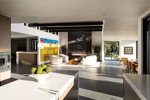 9015 Alto Cedro Dr, Beverly Hills, CA 90210 - Photo 27