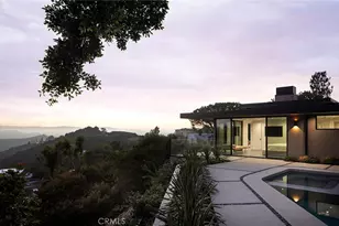 9015 Alto Cedro Dr, Beverly Hills, CA 90210 - Photo 45