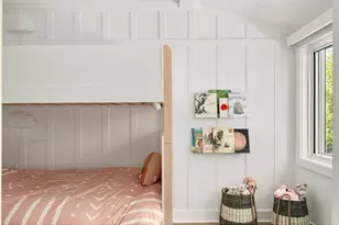 592 Bluebird Canyon Dr, Laguna Beach, CA 92651 - Photo 41