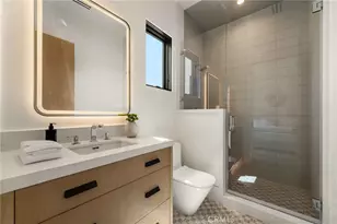 412 Heliotrope Ave, Corona del Mar, CA 92625 - Photo 23