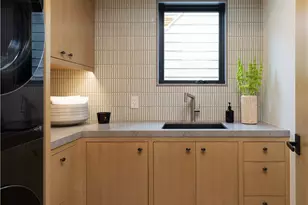 412 Heliotrope Ave, Corona del Mar, CA 92625 - Photo 21