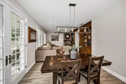 24030 Via Vizcaya, Valencia, CA 91354 - Photo 17