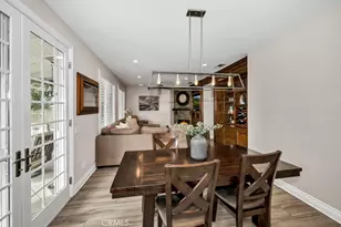 24030 Via Vizcaya, Valencia, CA 91354 - Photo 17