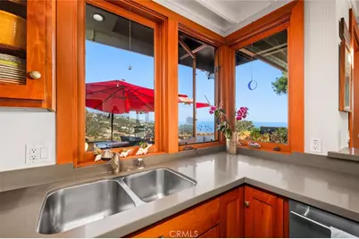 1687 Temple Hills Drive, Laguna Beach, CA 92651 - Photo 17