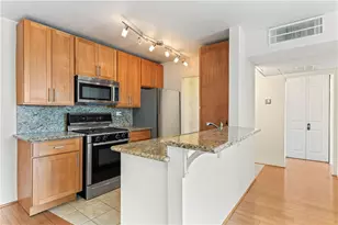 421 S La Fayette Park, Los Angeles, CA 90057 - Photo 9