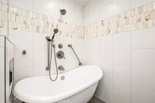 18 Shoal Dr, Corona del Mar, CA 92625 - Photo 15