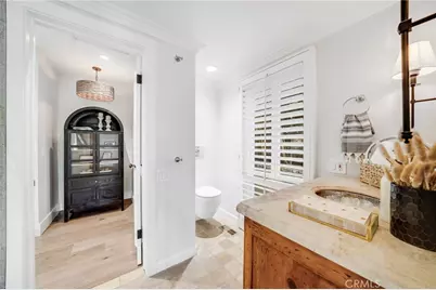 360 Diamond, Laguna Beach, CA 92651 - Photo 13