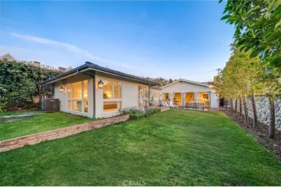 360 Diamond, Laguna Beach, CA 92651 - Photo 29