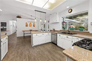 10526 Rainbrook Dr, Fallbrook, CA 92028 - Photo 19