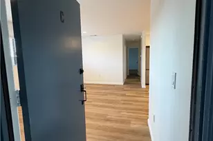 1303 W 163rd St, Gardena, CA 90247 - Photo 11