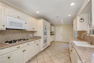 220 Apolena Ave, Newport Beach, CA 92662 - Photo 5