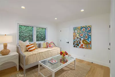 2572 Bayshore, Newport Beach, CA 92663 - Photo 17