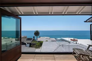 31678 Seacliff Dr, Laguna Beach, CA 92651 - Photo 11