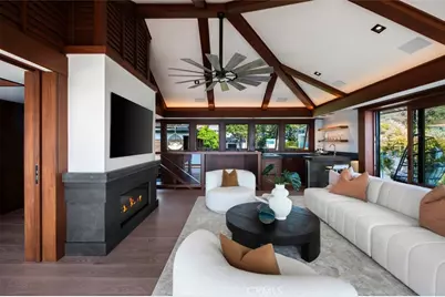 31678 Seacliff Drive, Laguna Beach, CA 92651 - Photo 9