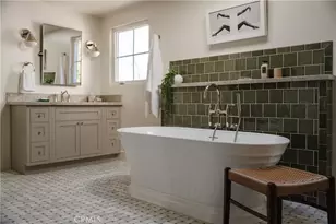 2201 N Hobart Blvd, Los Angeles, CA 90027 - Photo 9