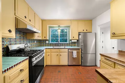 2 Emerald Bay, Laguna Beach, CA 92651 - Photo 9