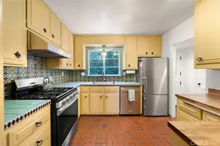 2 Emerald Bay, Laguna Beach, CA 92651 - Photo 9