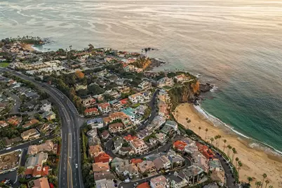 2 Emerald Bay, Laguna Beach, CA 92651 - Photo 17