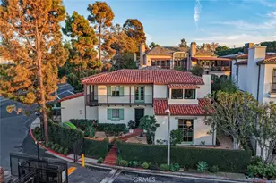 2 Emerald Bay, Laguna Beach, CA 92651 - Photo 37