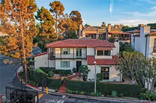 2 Emerald Bay, Laguna Beach, CA 92651 - Photo 39