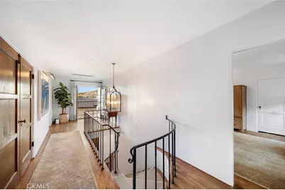2 Emerald Bay, Laguna Beach, CA 92651 - Photo 19